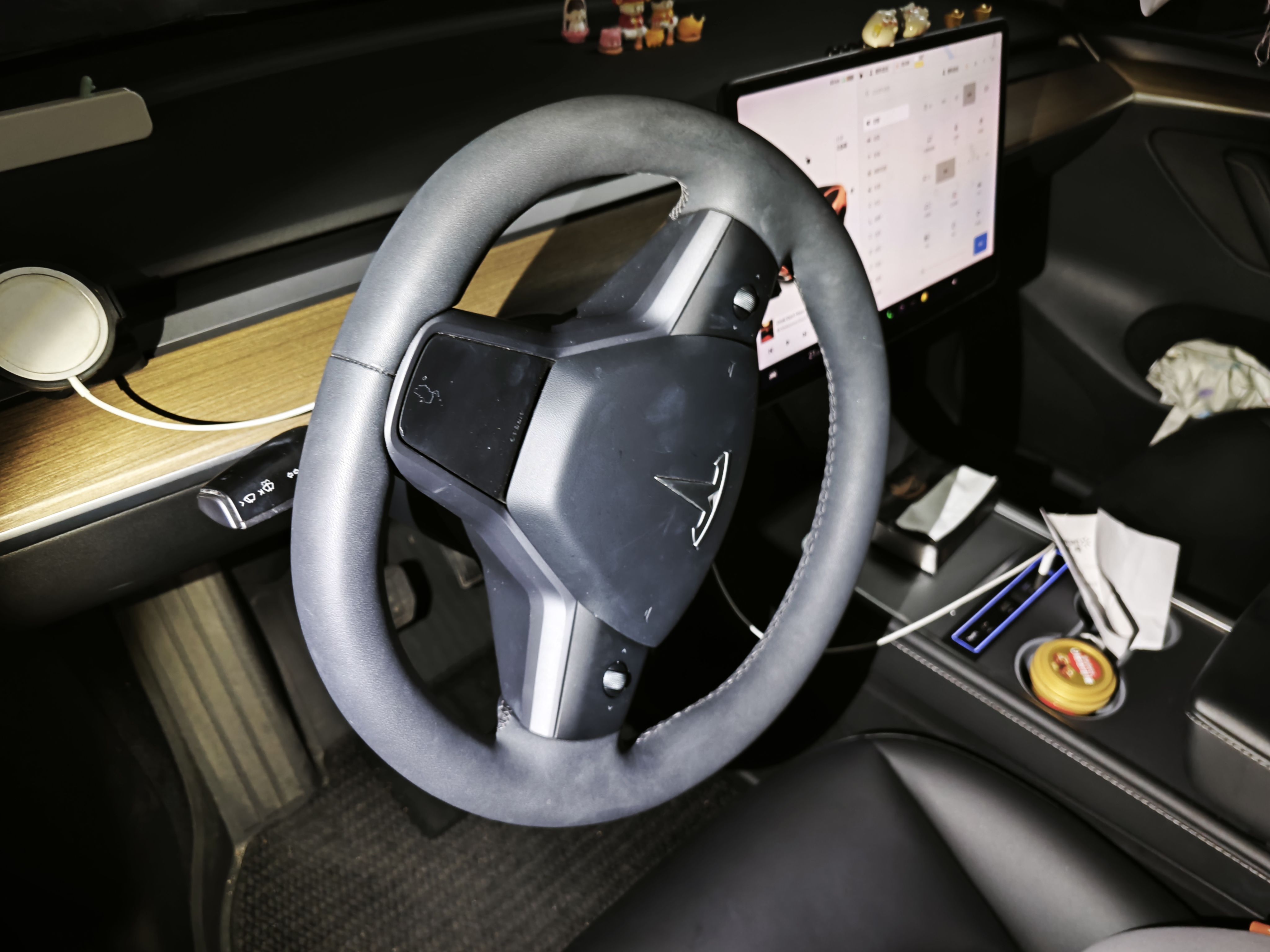 Tesla Model Y 2021 #5 Tesla Model Y 2021 car image #5
