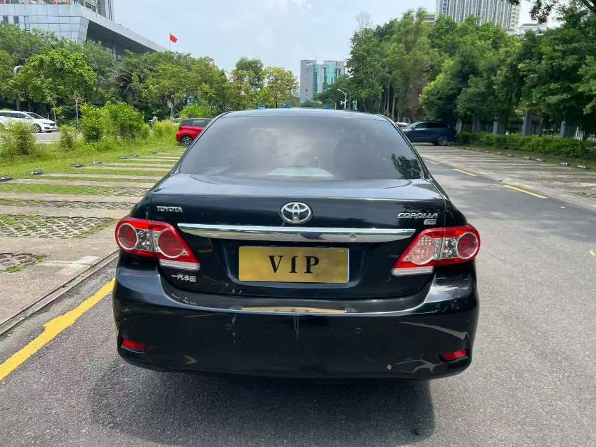 Toyota Corolla 2014 immagine di auto #10