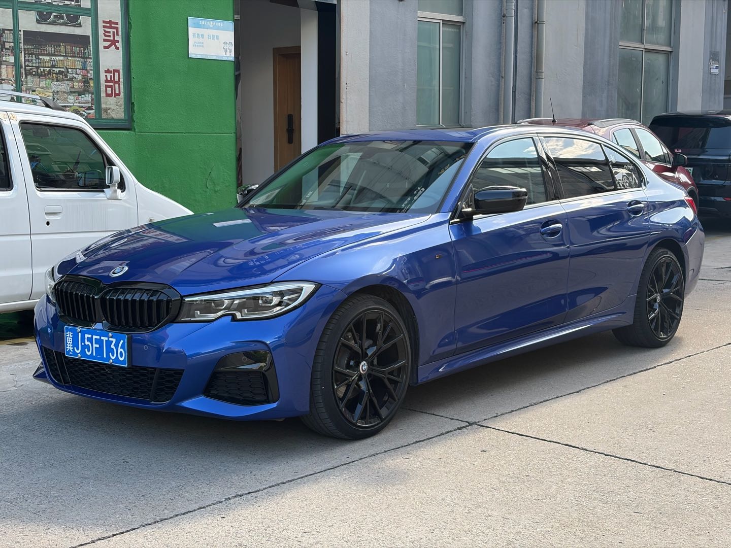 BMW 3 Series 2020 #2 BMW 3 Series 2020 car image #2