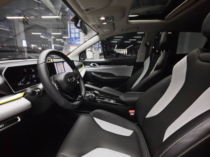 GEELY Coolray 2023 #7 GEELY Coolray 2023 car image #7