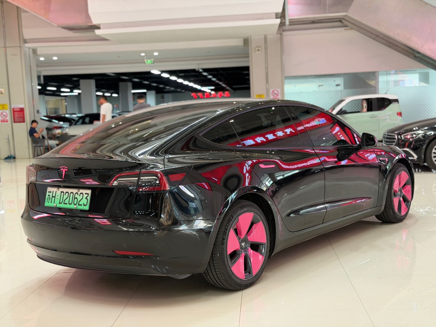 Tesla Model 3 2021 #11 Tesla Model 3 2021 car image #11
