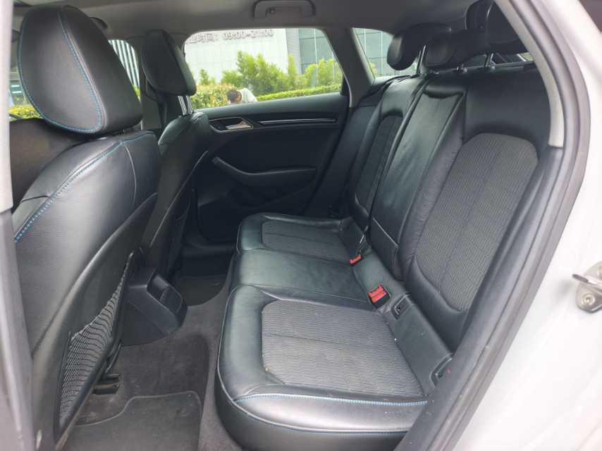Audi A3 2018 car image #8