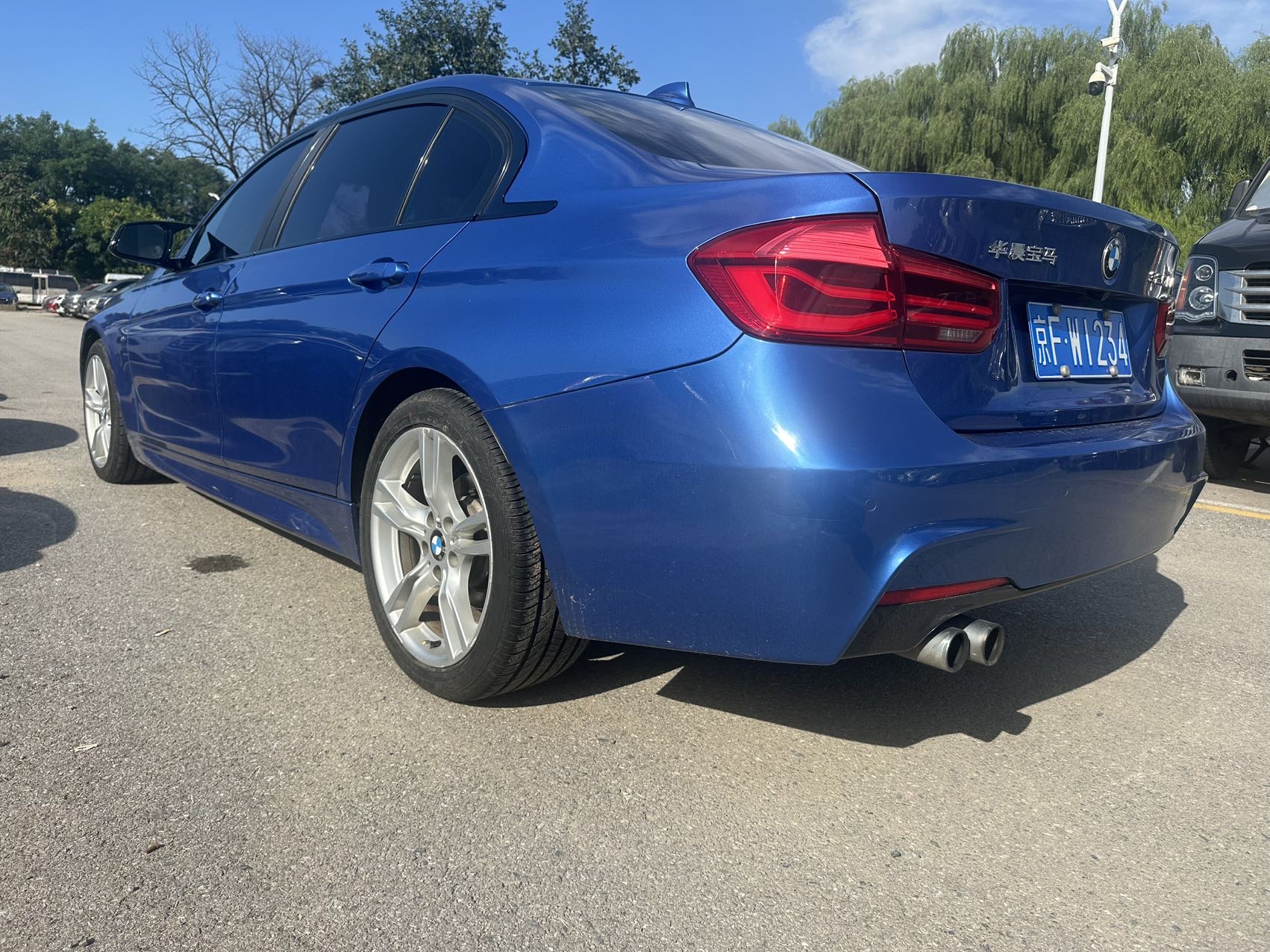BMW 3 Series 2017 car image #6