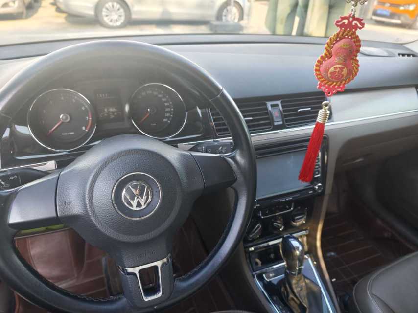 Volkswagen Bora 2014 #7 Volkswagen Bora 2014 car image #7