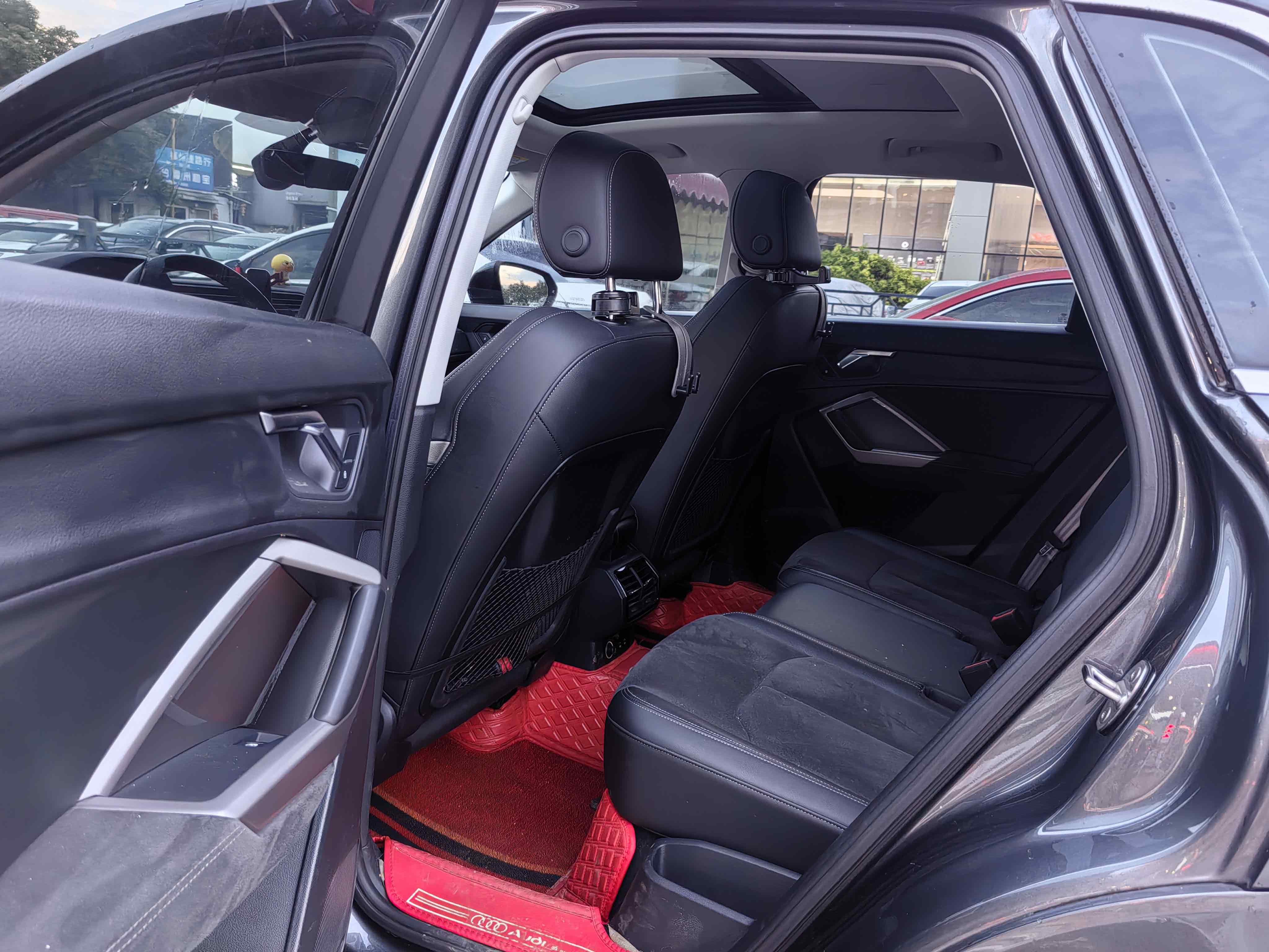 Audi Q3 2022 #8 Audi Q3 2022 car image #8