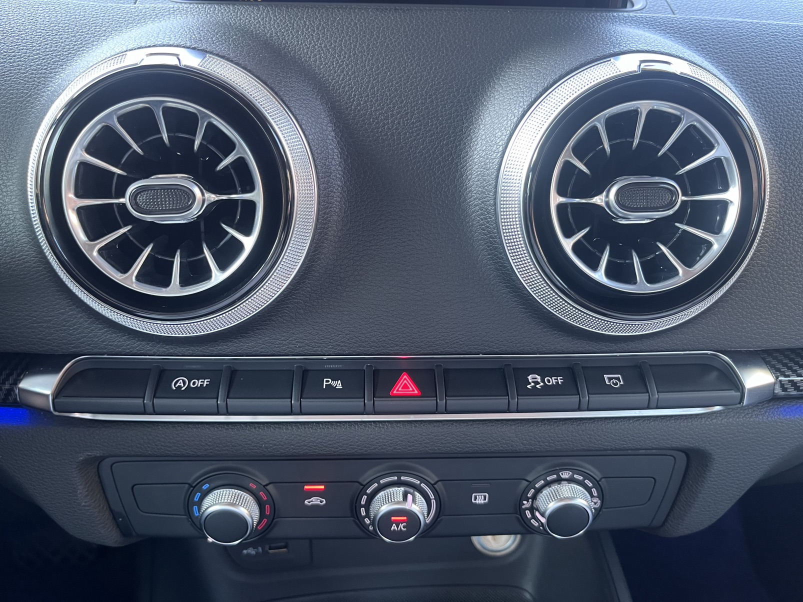 Audi A3 2018 #9 Audi A3 2018 car image #9