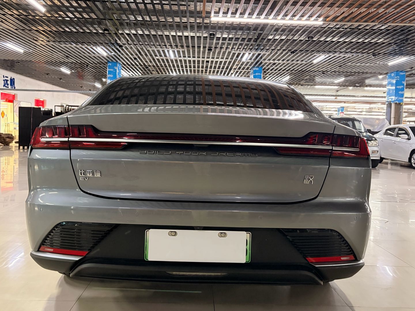2023 immagine di auto #6