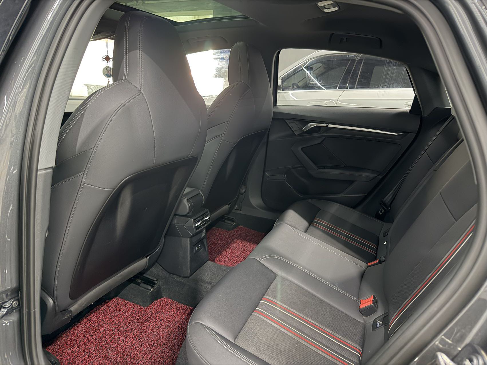 2022 imagem de carro #8