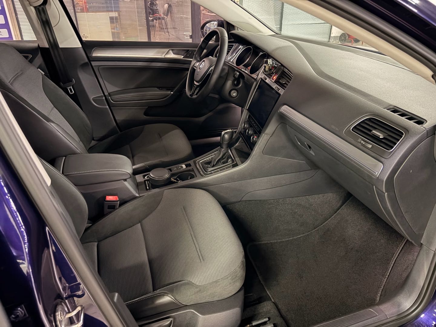 Volkswagen Golf 2018 #9 Volkswagen Golf 2018 car image #9