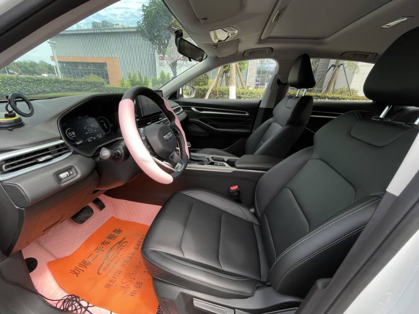 GEELY Emgrand 2025 #7 GEELY Emgrand 2025 car image #7
