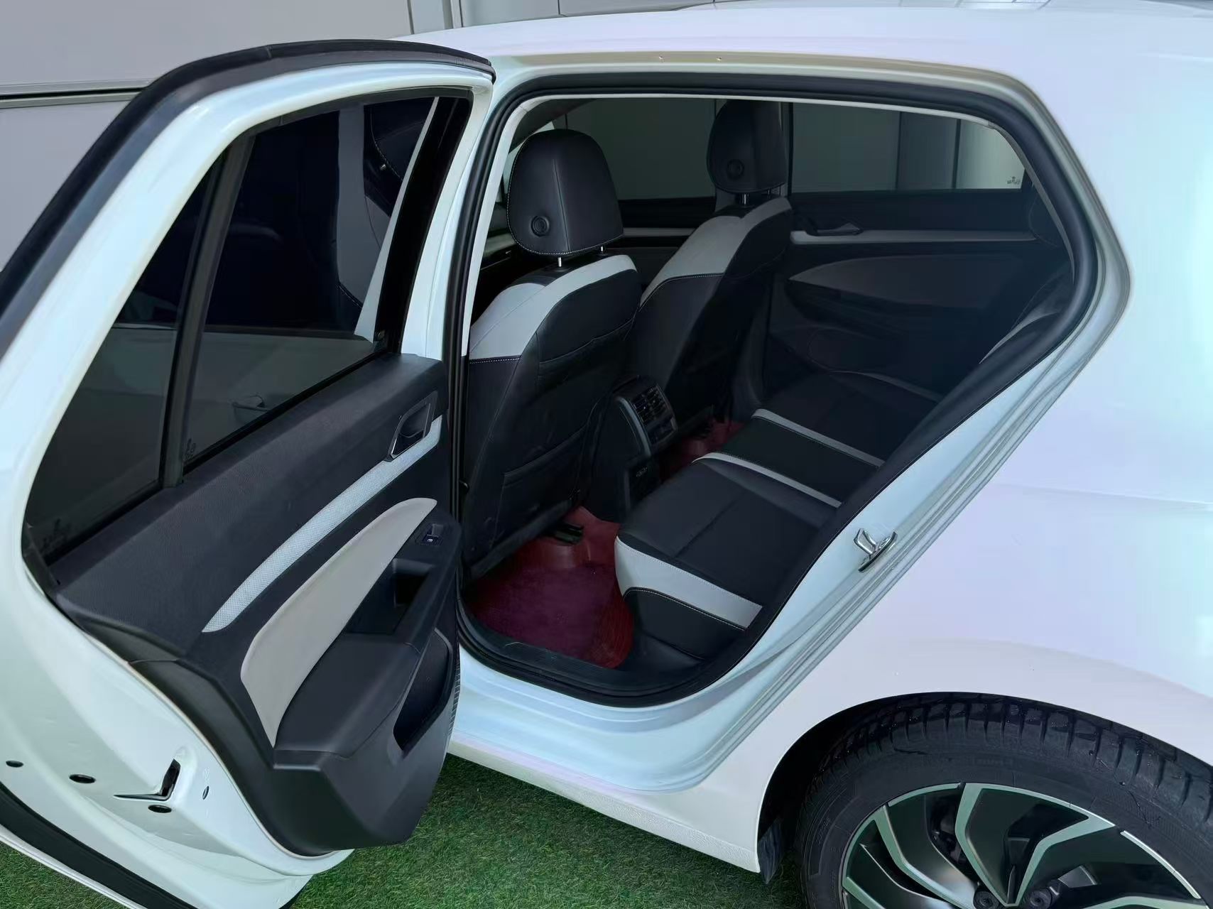 Volkswagen Golf 2022 #8 Volkswagen Golf 2022 car image #8