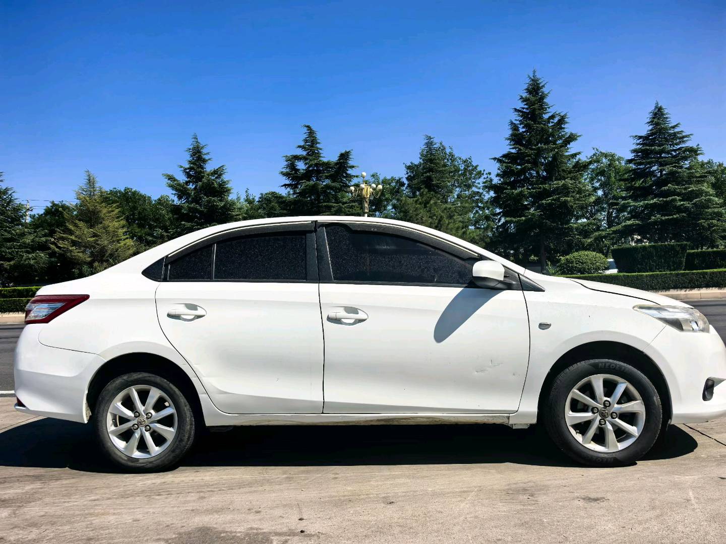 Toyota Vios 2015 car image #5