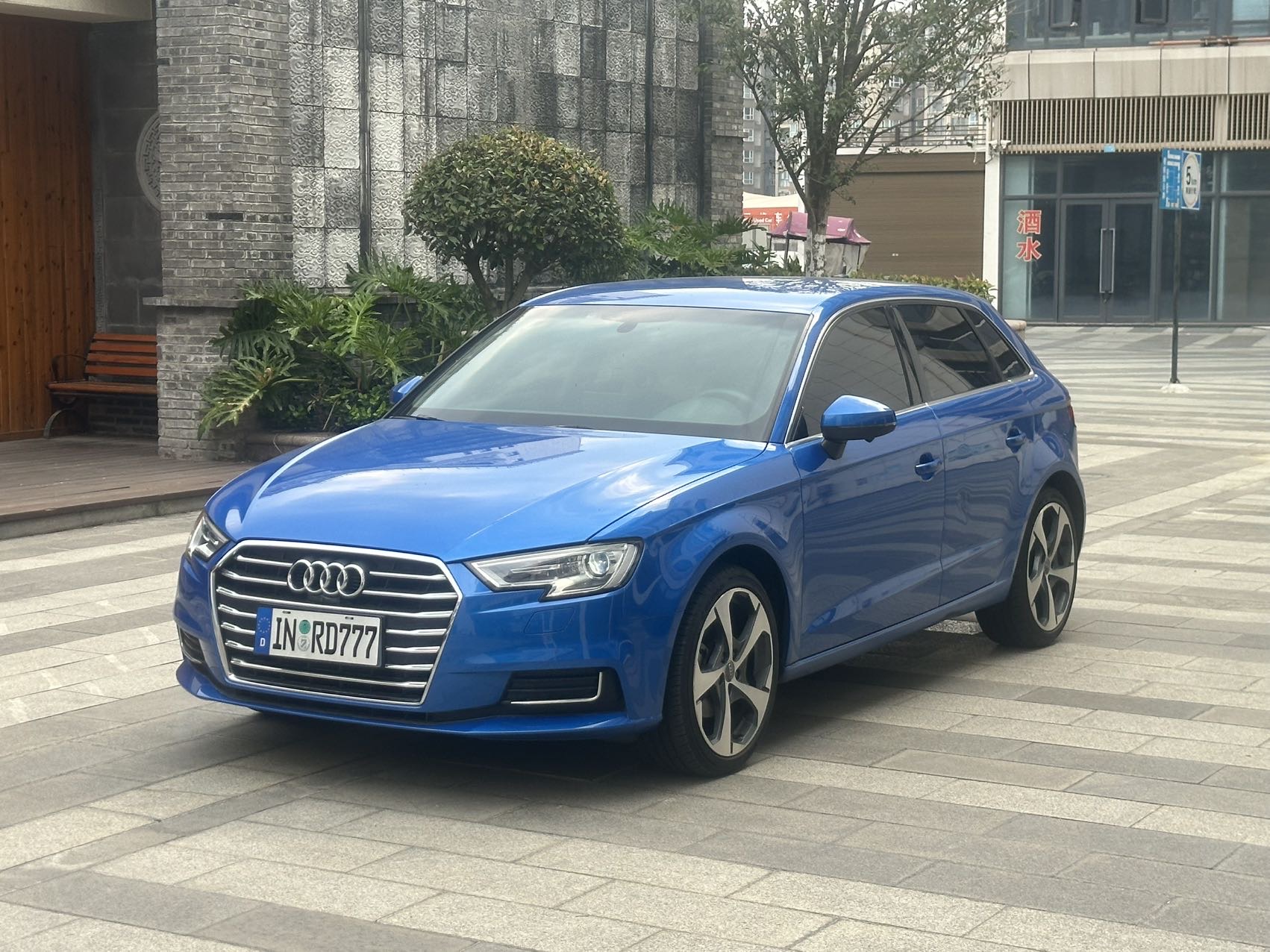 Audi A3 2019 car image #2