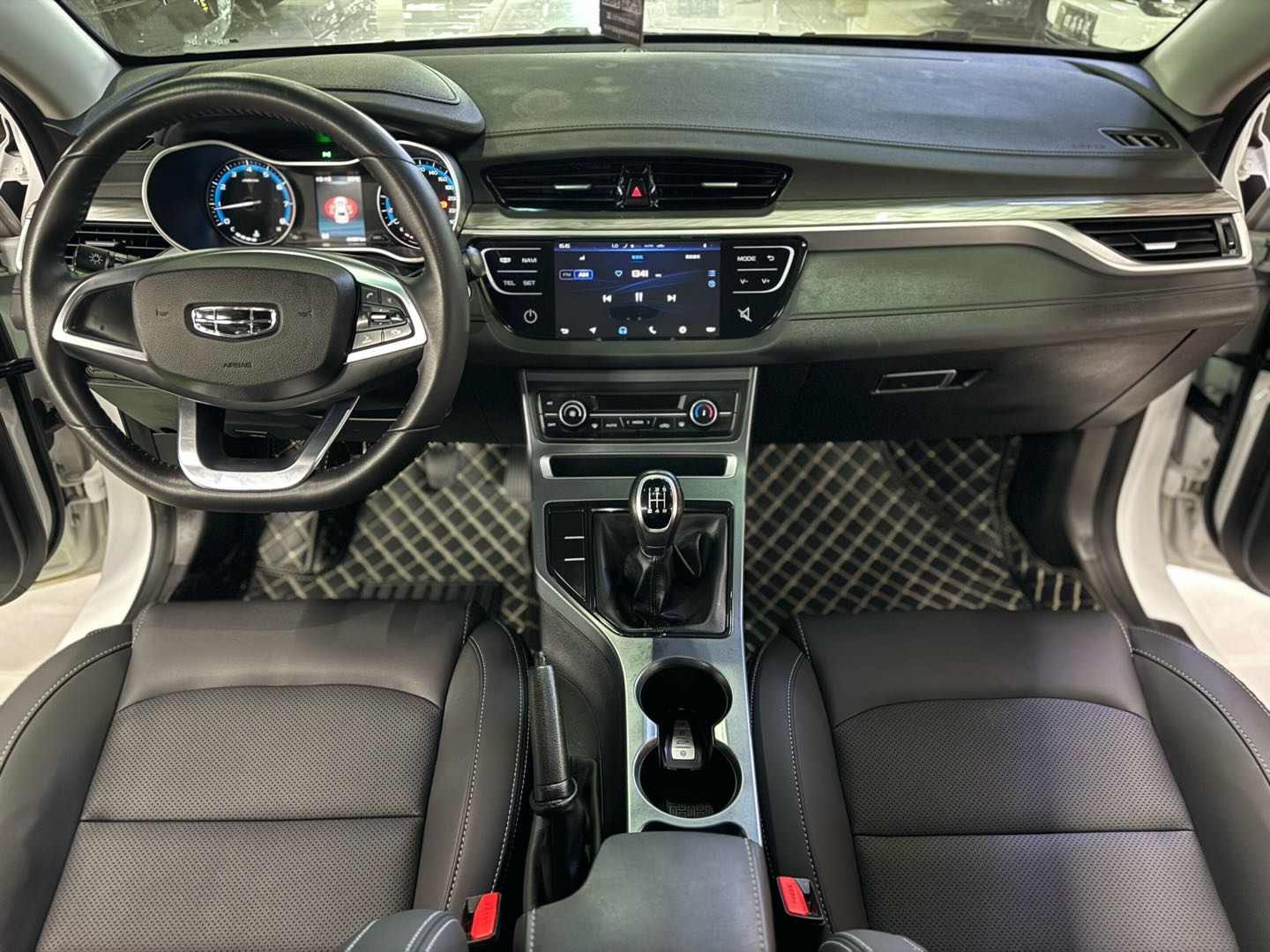 GEELY Emgrand 2020 #7 GEELY Emgrand 2020 car image #7