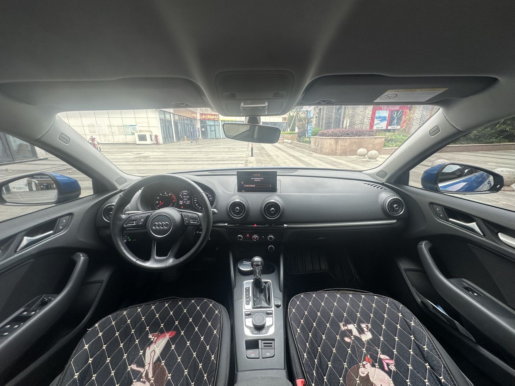 Audi A3 2019 car image #10