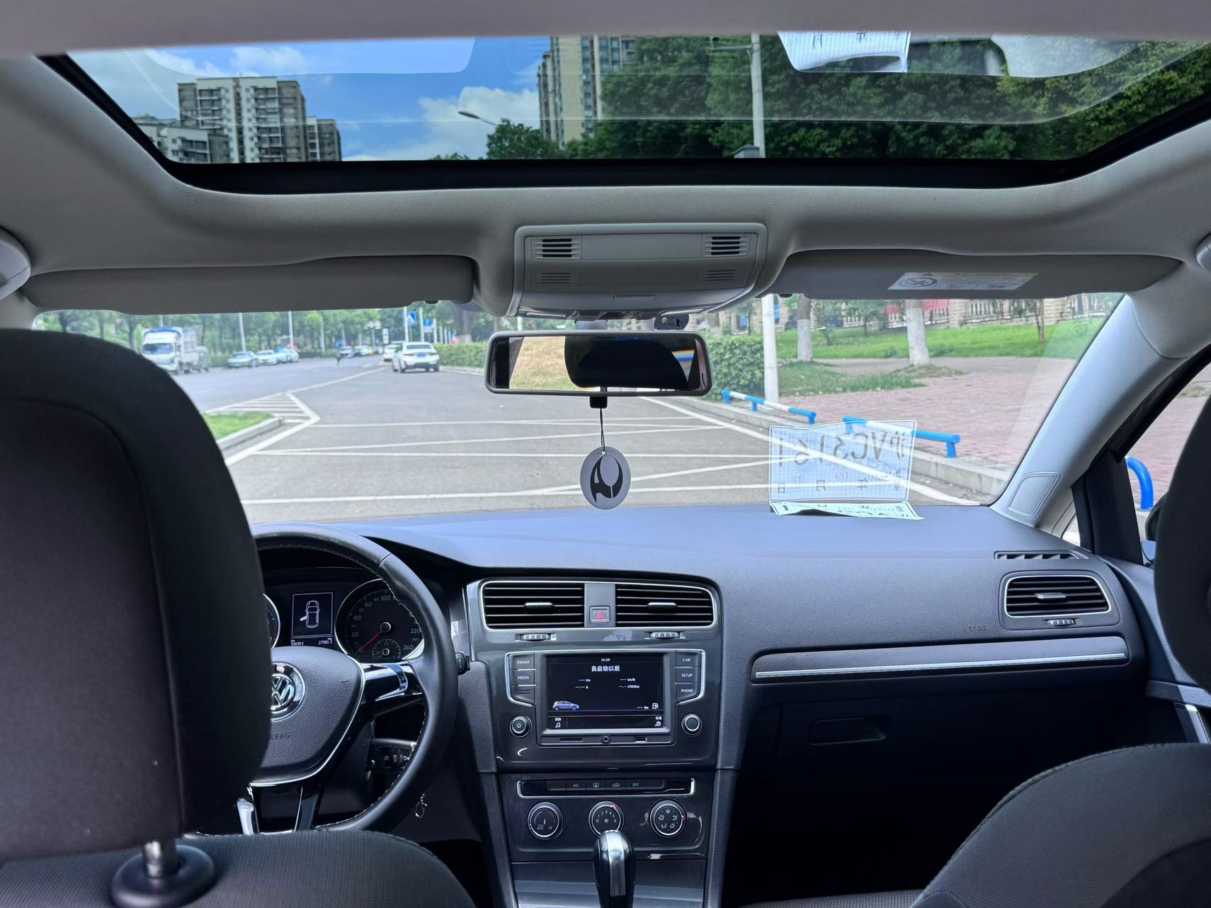 Volkswagen Golf 2017 #6 Volkswagen Golf 2017 car image #6