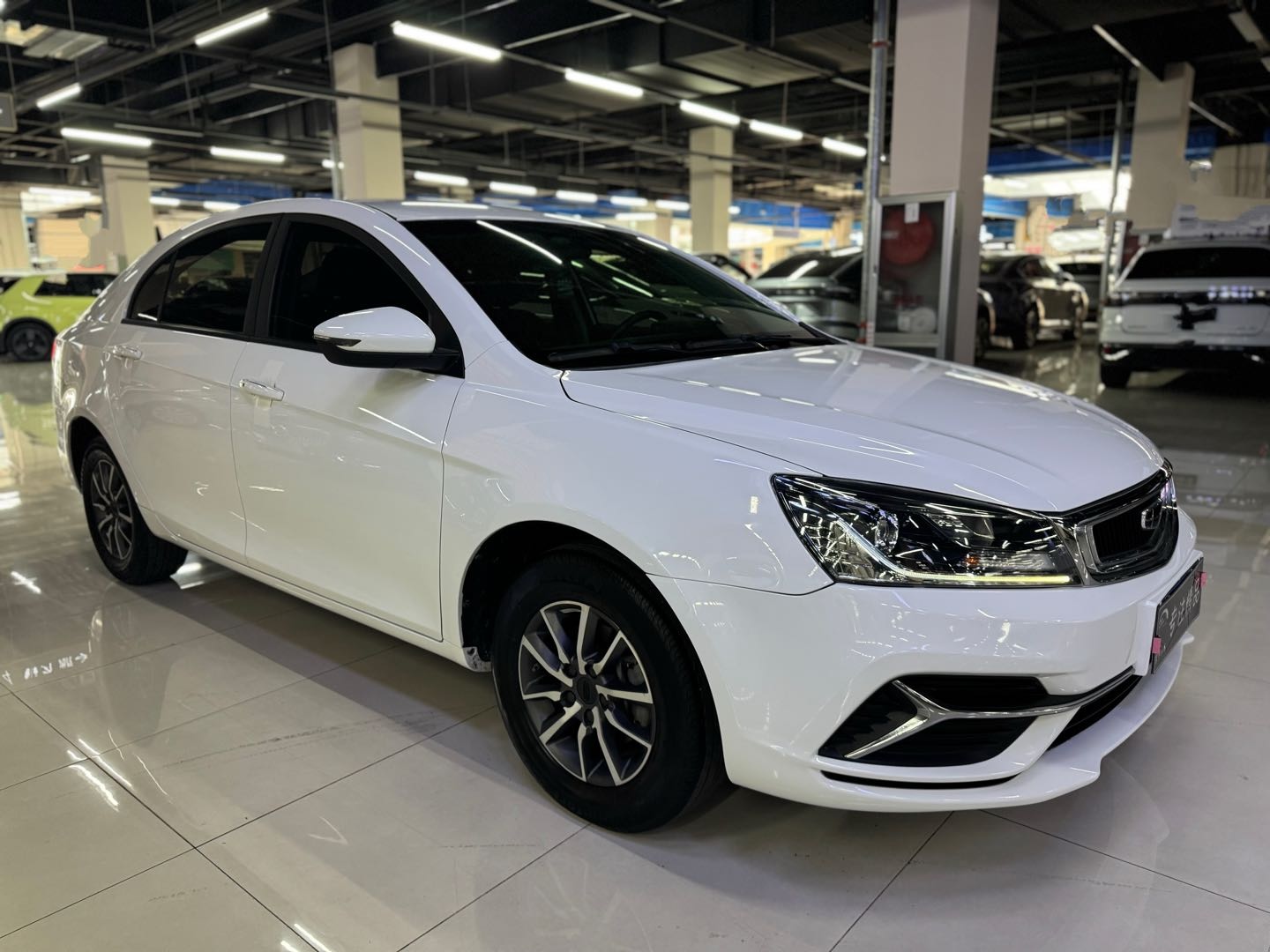 GEELY Emgrand 2020 #5 GEELY Emgrand 2020 car image #5