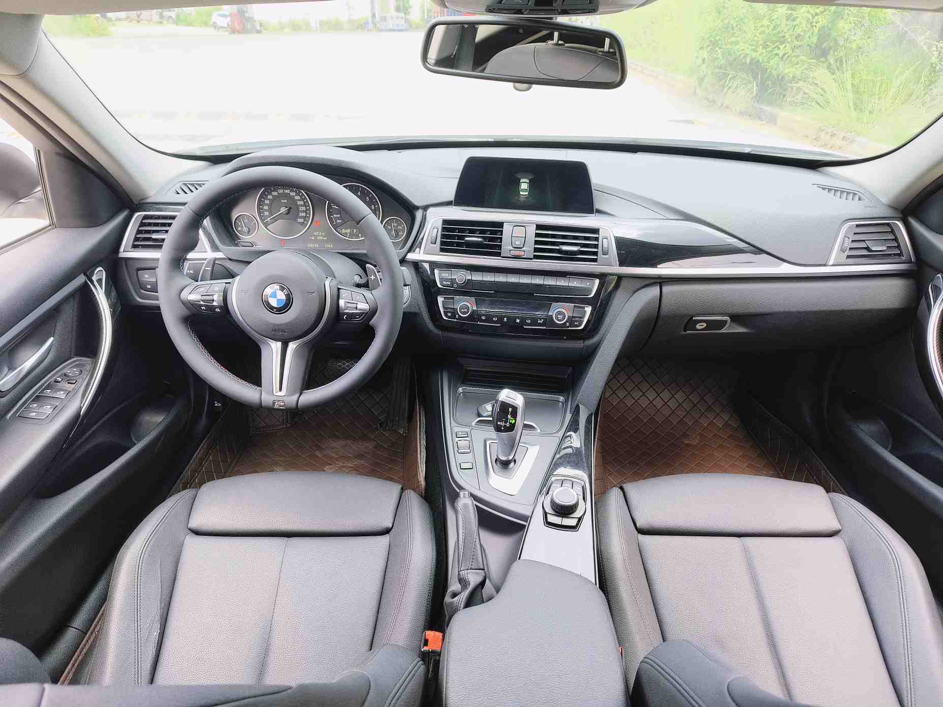 BMW 3 Series 2017 car image #7