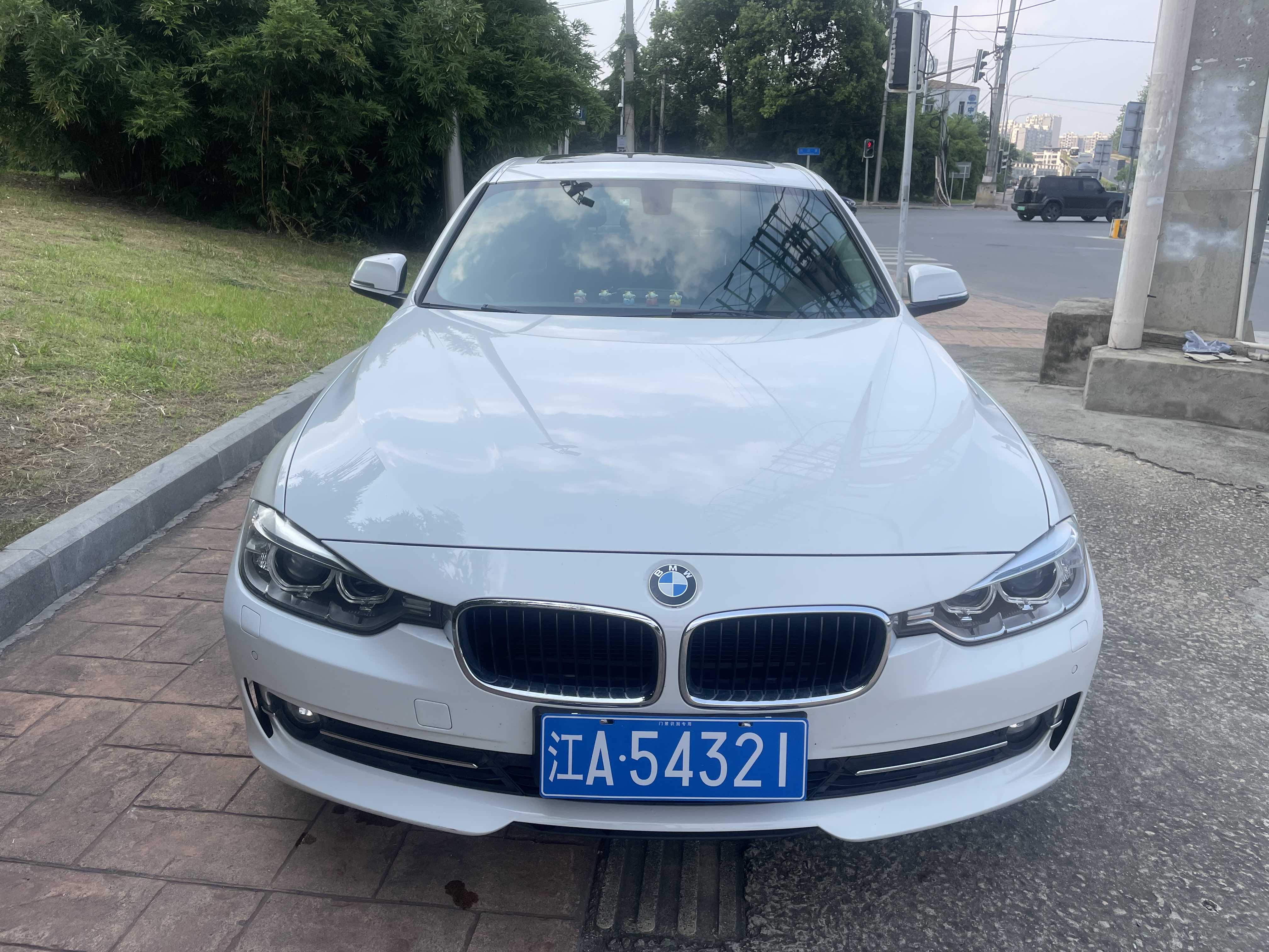 BMW 3 Series 2014 #4 BMW 3 Series 2014 car image #4
