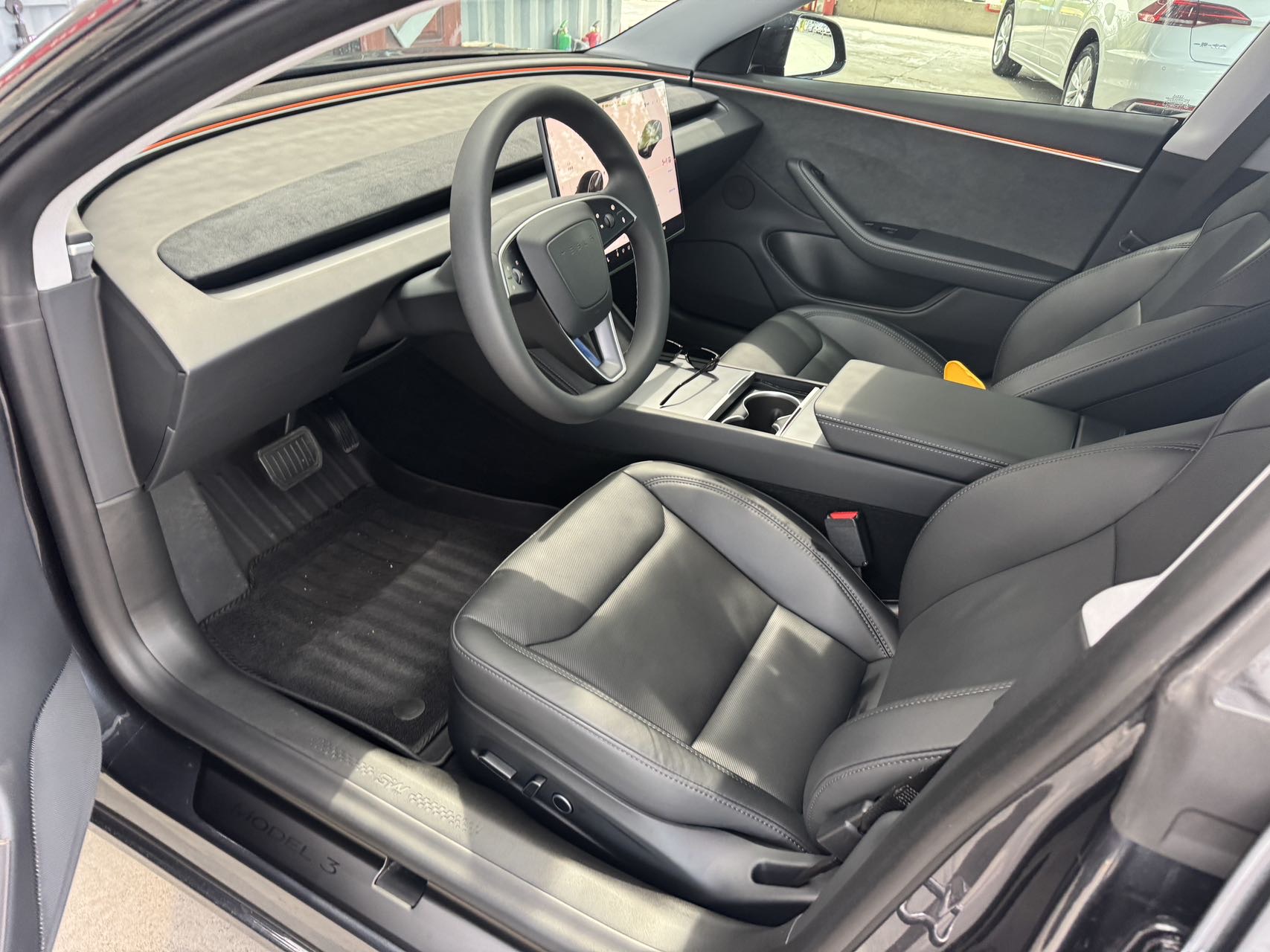 2024 car image #4