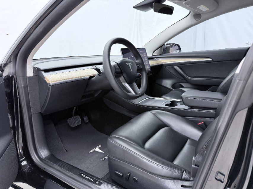 Tesla Model 3 2021 car image #5