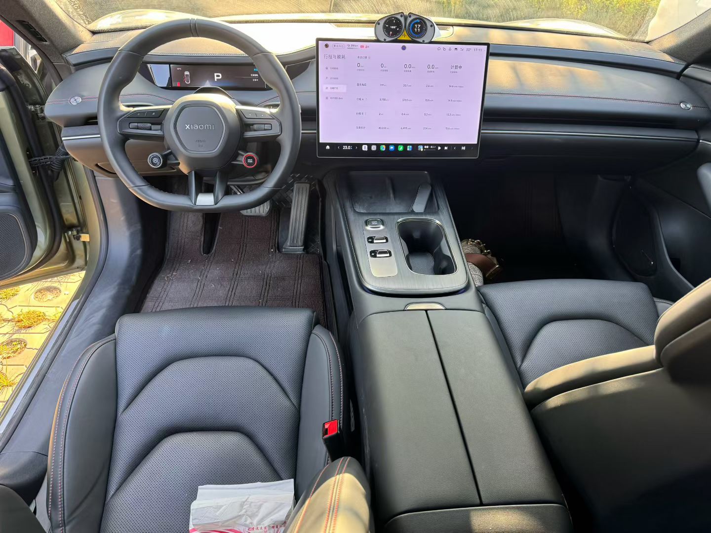 2025 car image #5