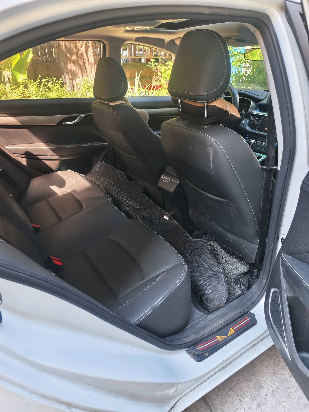 GEELY Emgrand 2019 #6 GEELY Emgrand 2019 car image #6