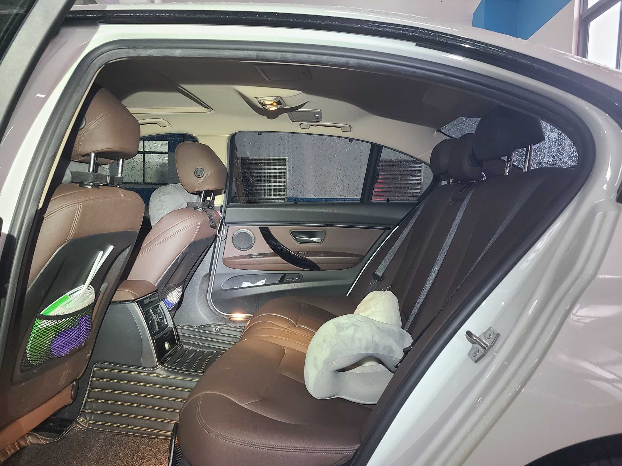 BMW 3 Series 2018 car image #5