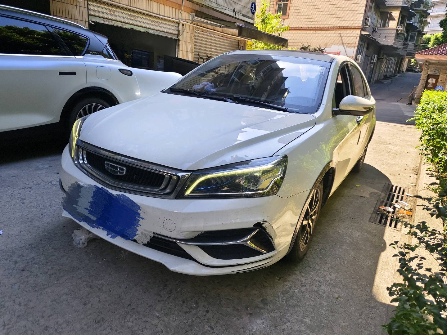 GEELY Emgrand 2019 #2 GEELY Emgrand 2019 car image #2