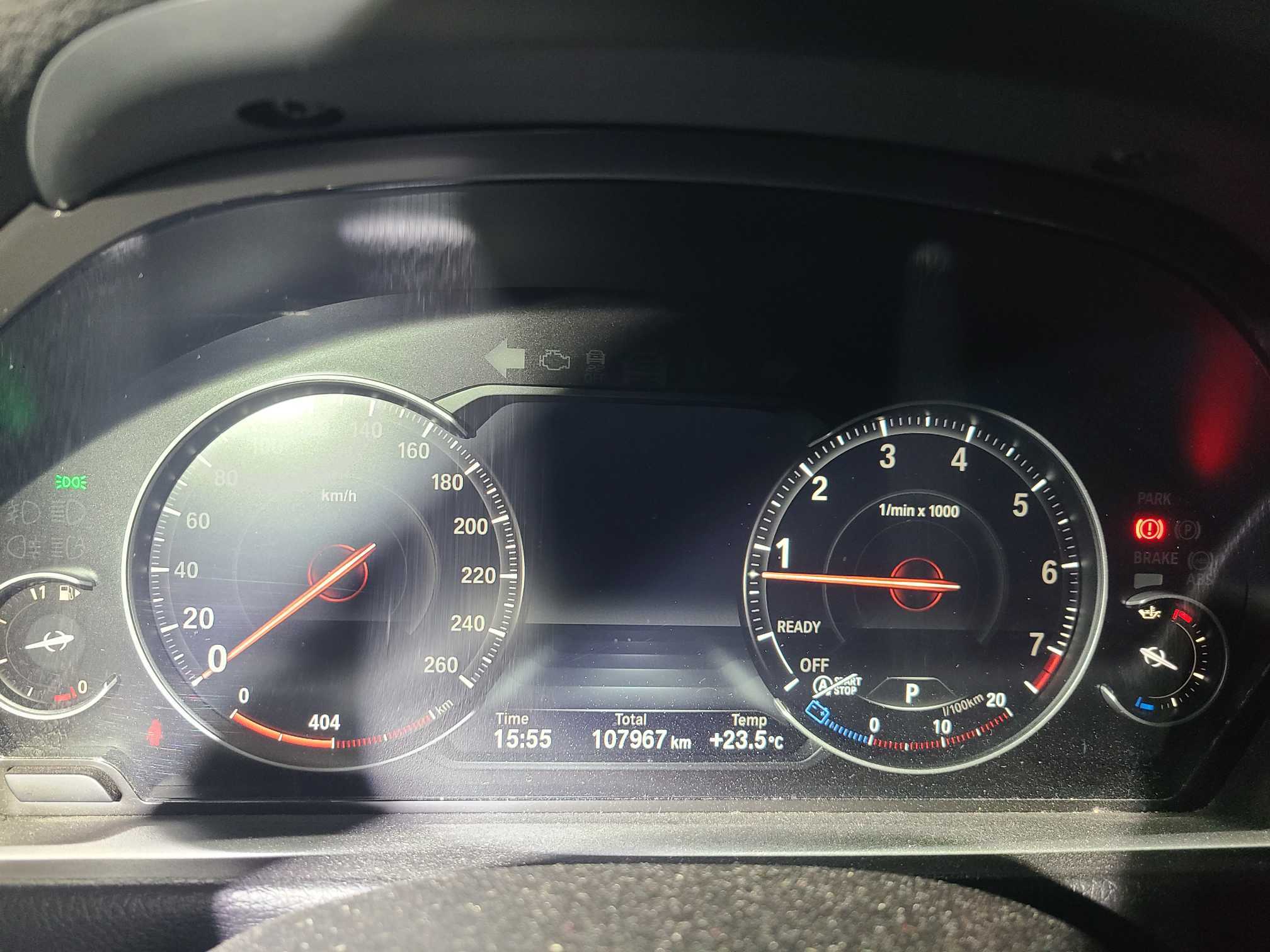 BMW 3 Series 2018 car image #8
