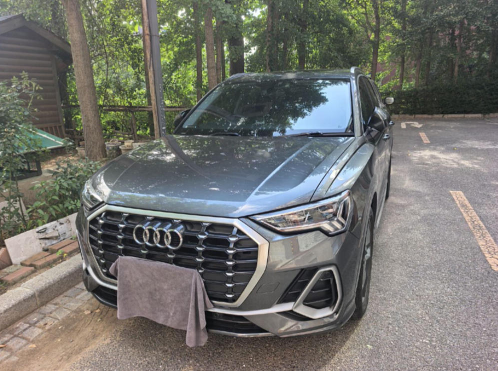 Audi Q3 2020 Audi Q3 2020 car image