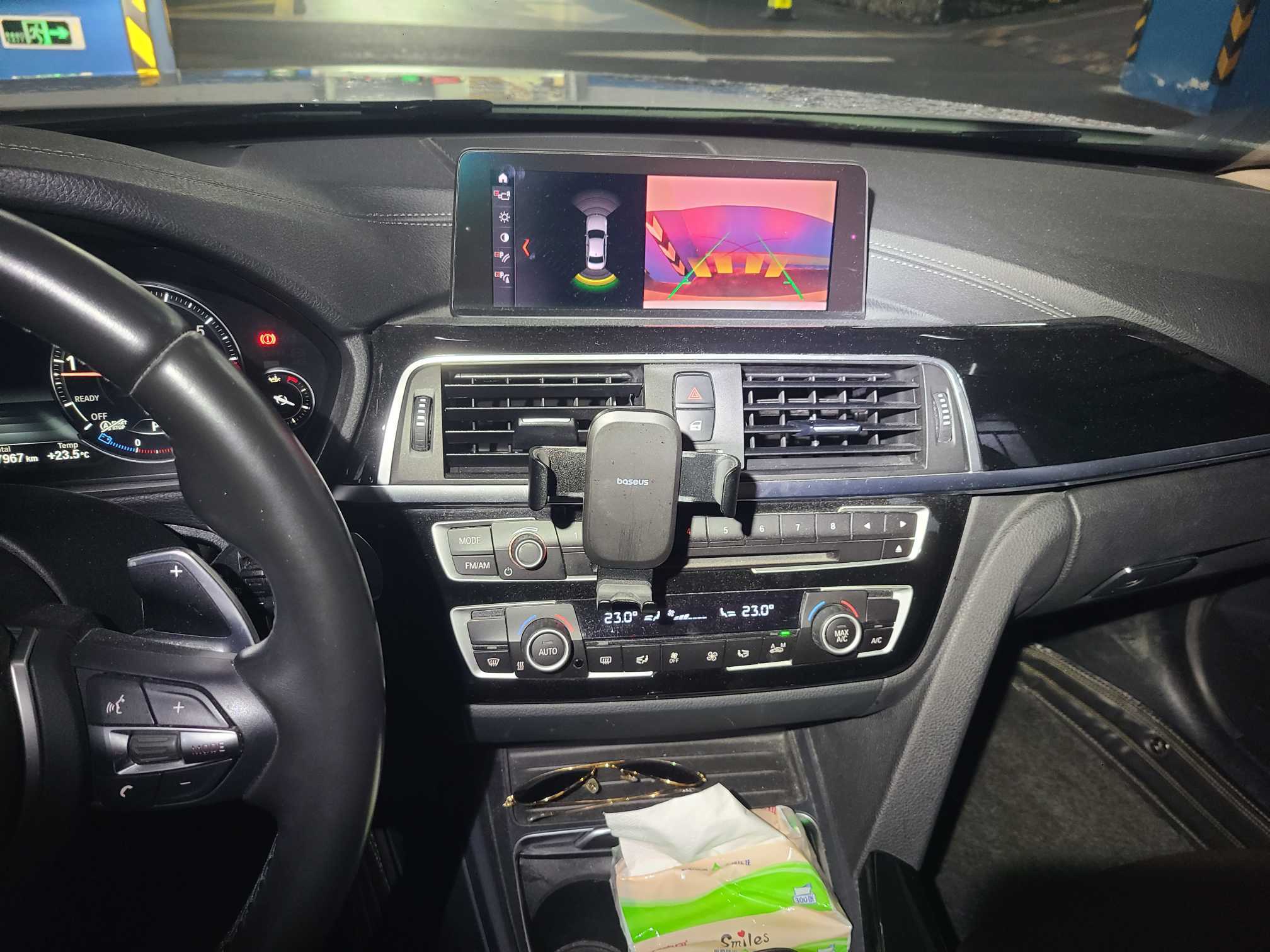 BMW 3 Series 2018 car image #7