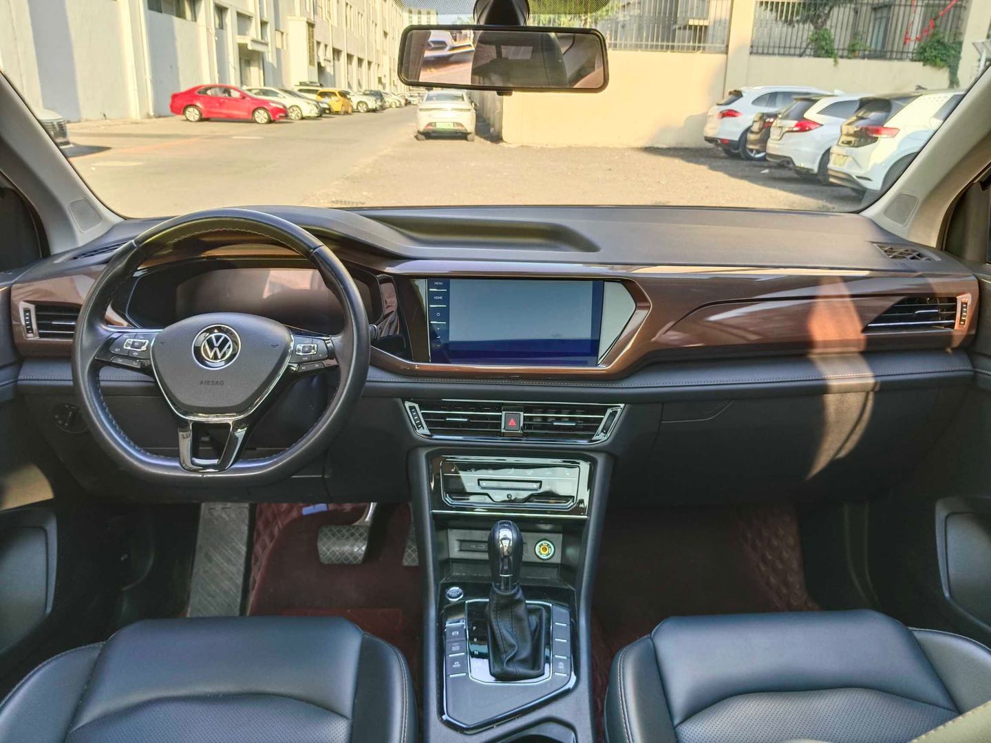 Volkswagen Tharu 2022 #11 Volkswagen Tharu 2022 car image #11