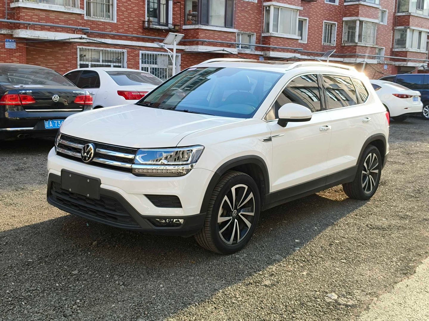 Volkswagen Tharu 2022 #2 Volkswagen Tharu 2022 car image #2