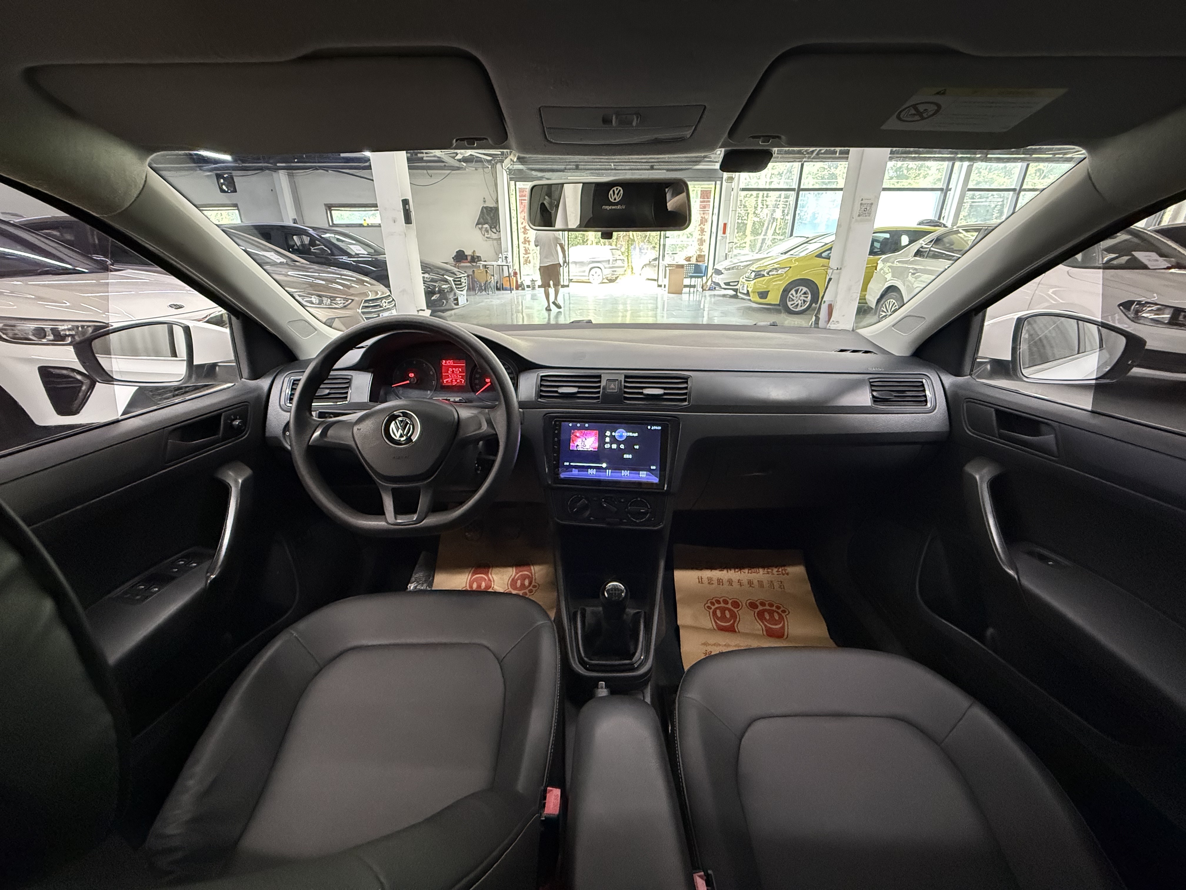 Volkswagen Santana 2017 car image #8