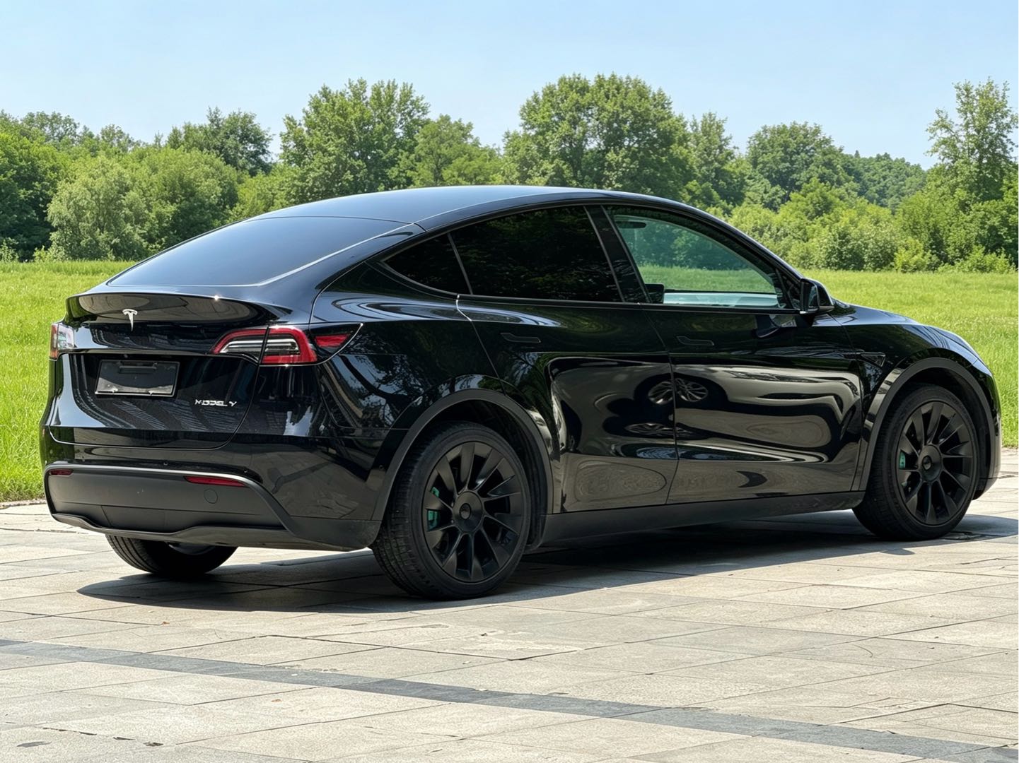2021 car image #6
