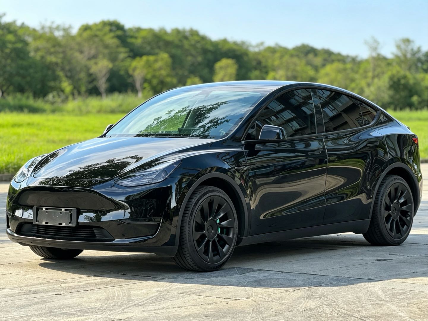 2021 car image #2
