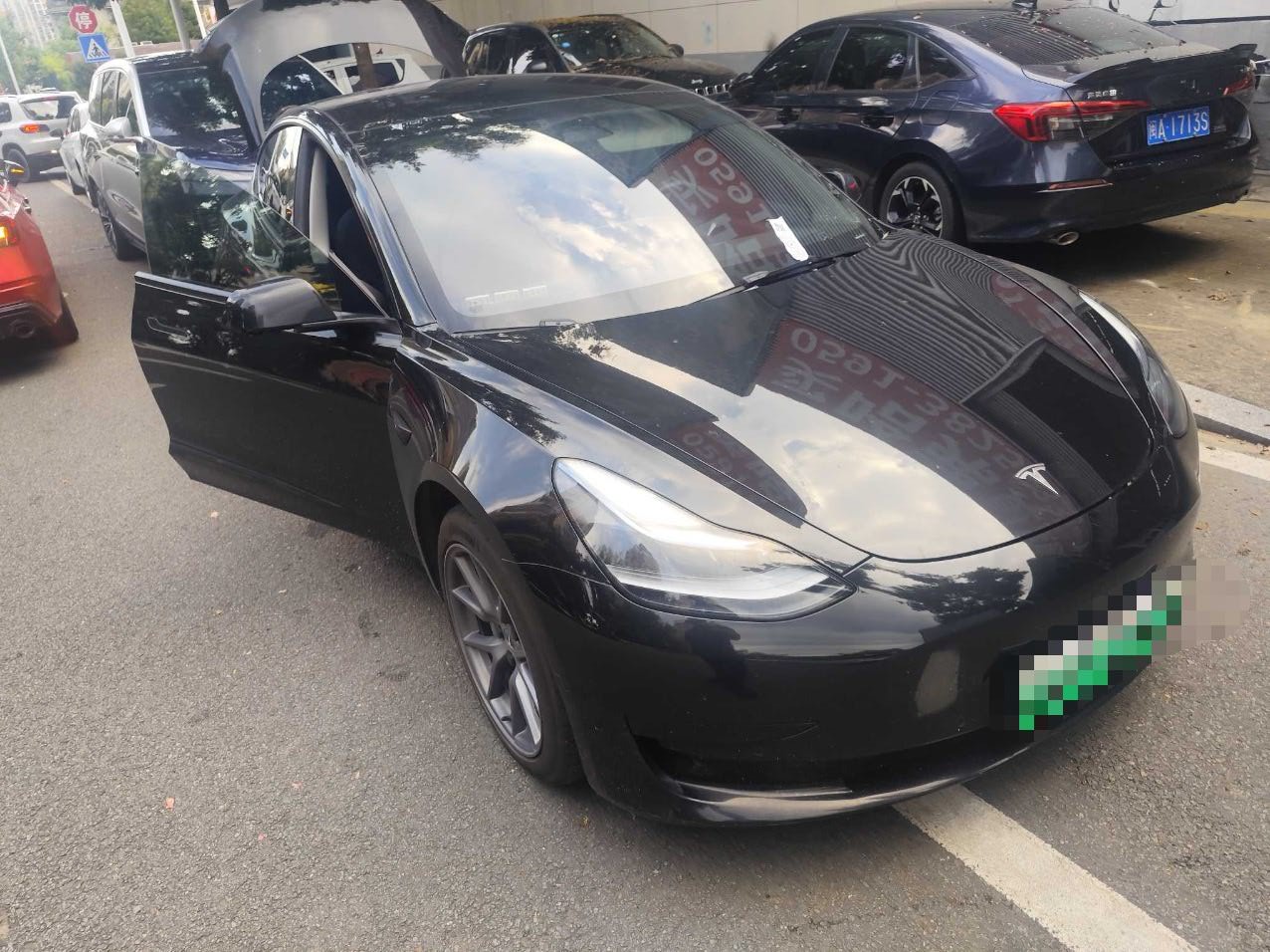 Tesla Model 3 2023 car image #8