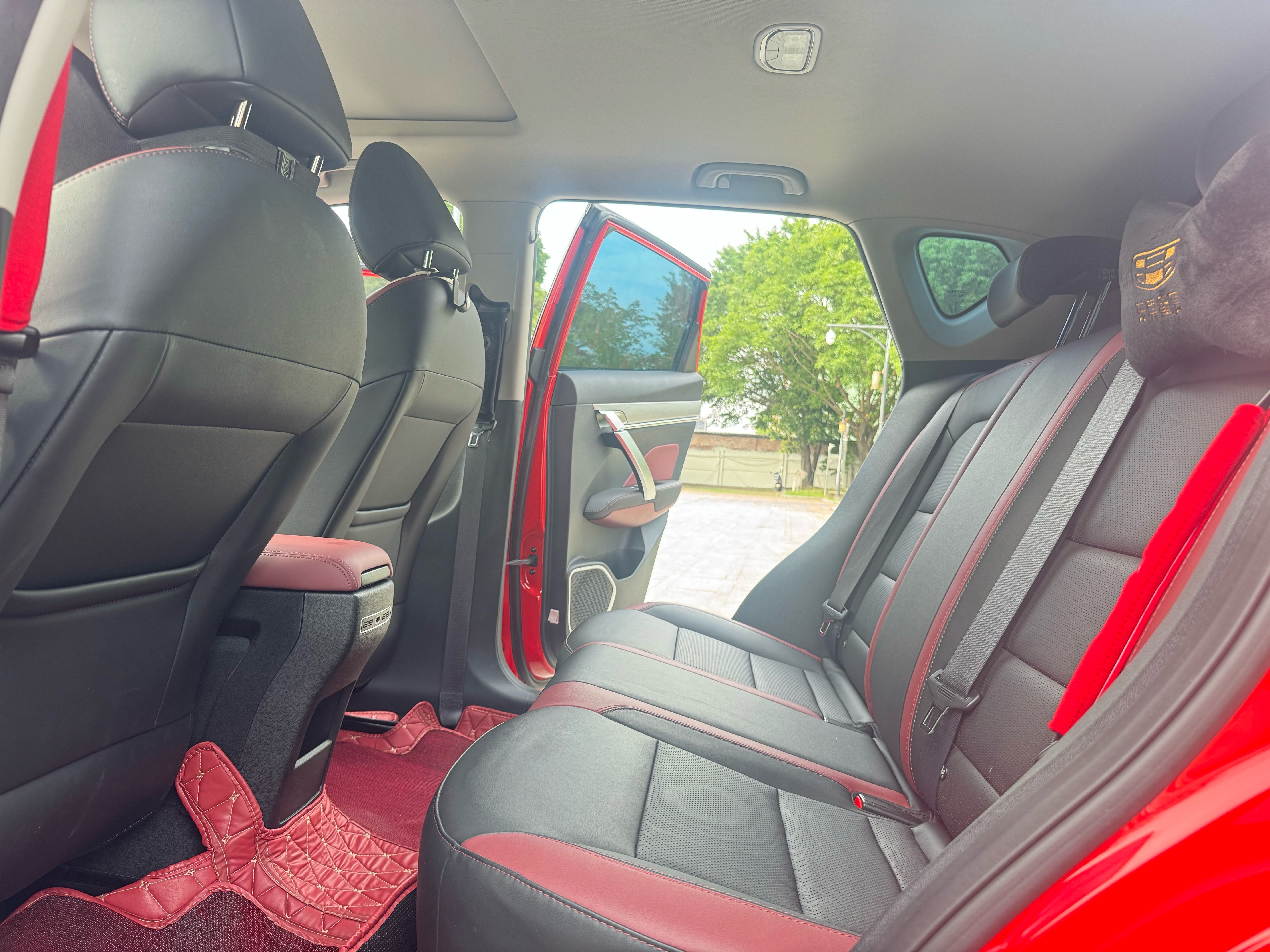 GEELY Coolray 2021 car image #8