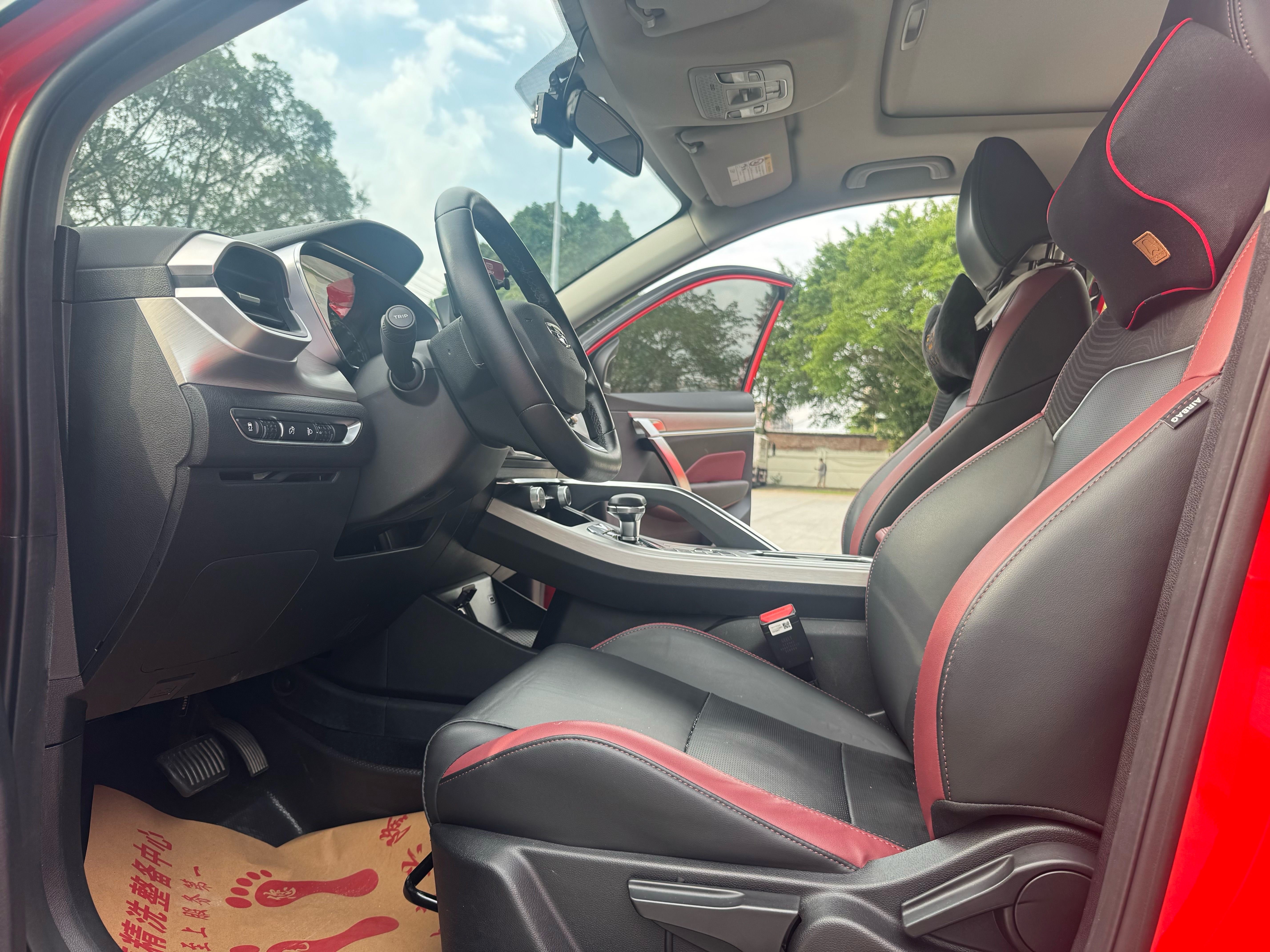 GEELY Coolray 2021 car image #7