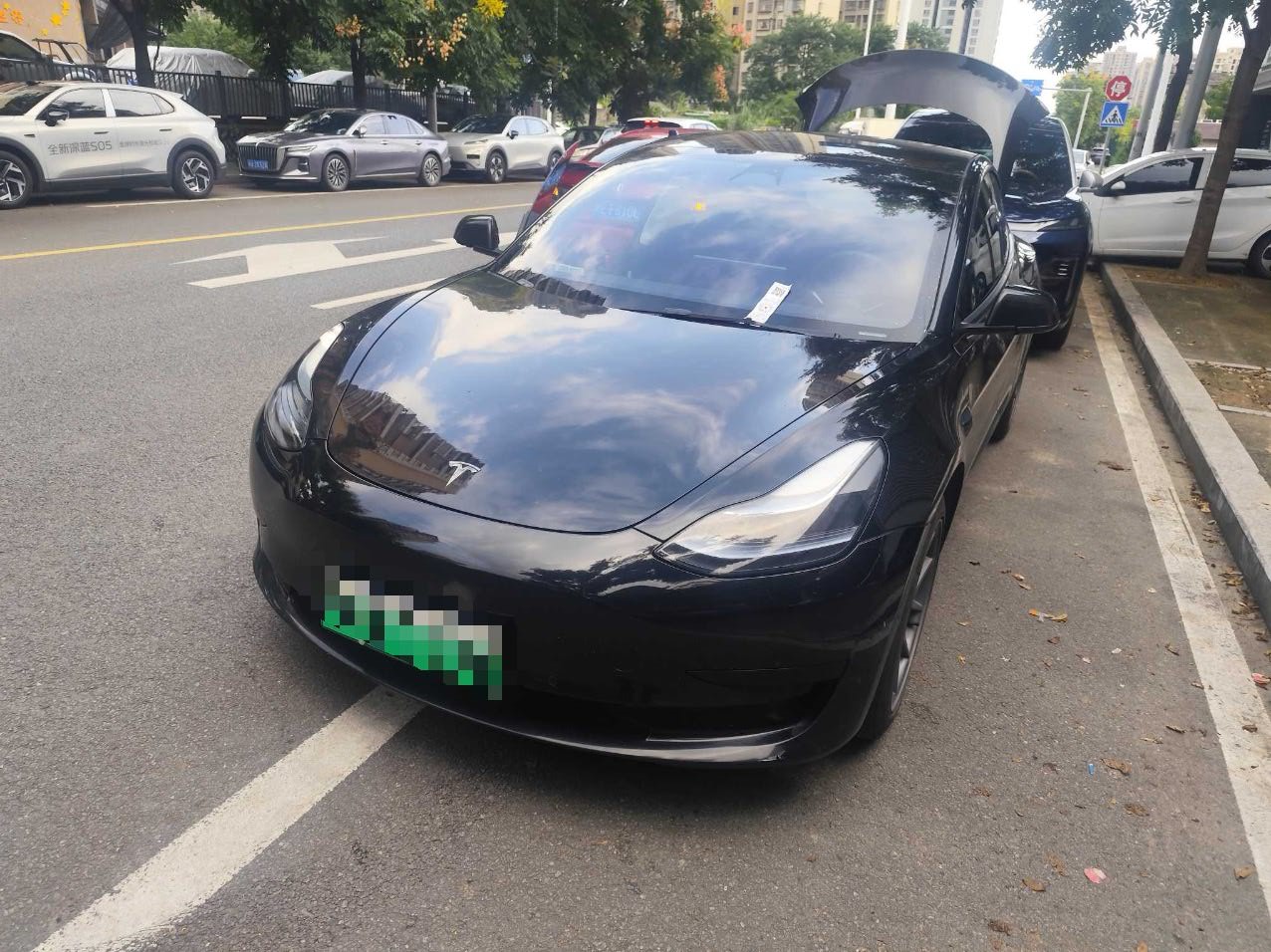 Tesla Model 3 2023 car image #7