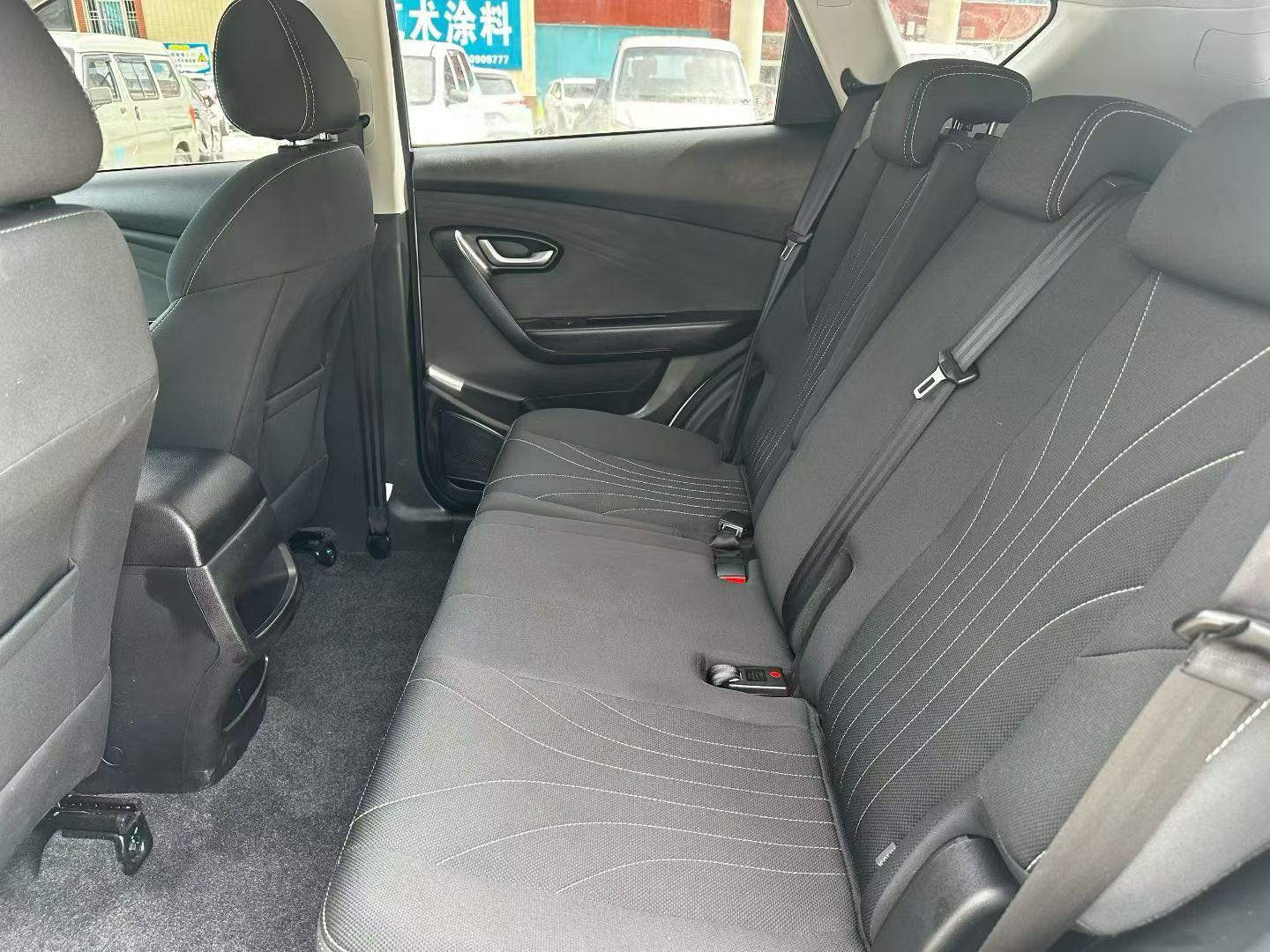 Jetour X70M 2020 #8 Jetour X70M 2020 car image #8