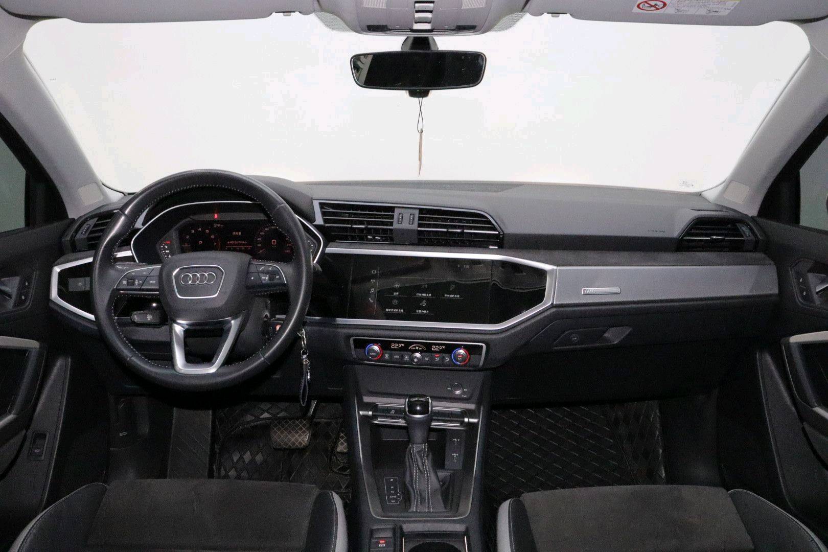 Audi Q3 2021 #11 Audi Q3 2021 car image #11