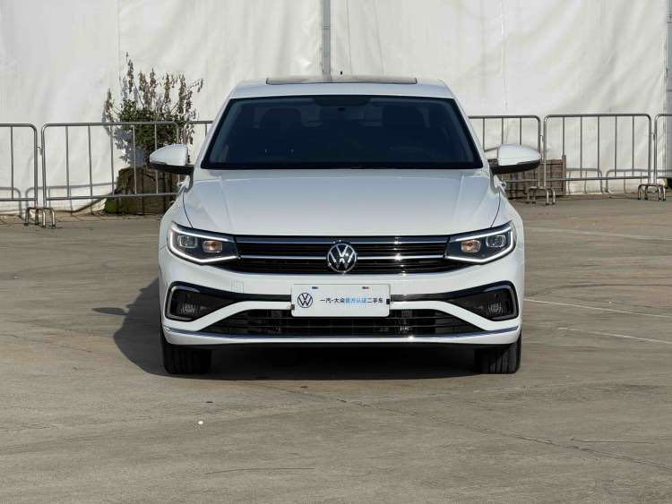 Volkswagen Bora 2024 car image #4