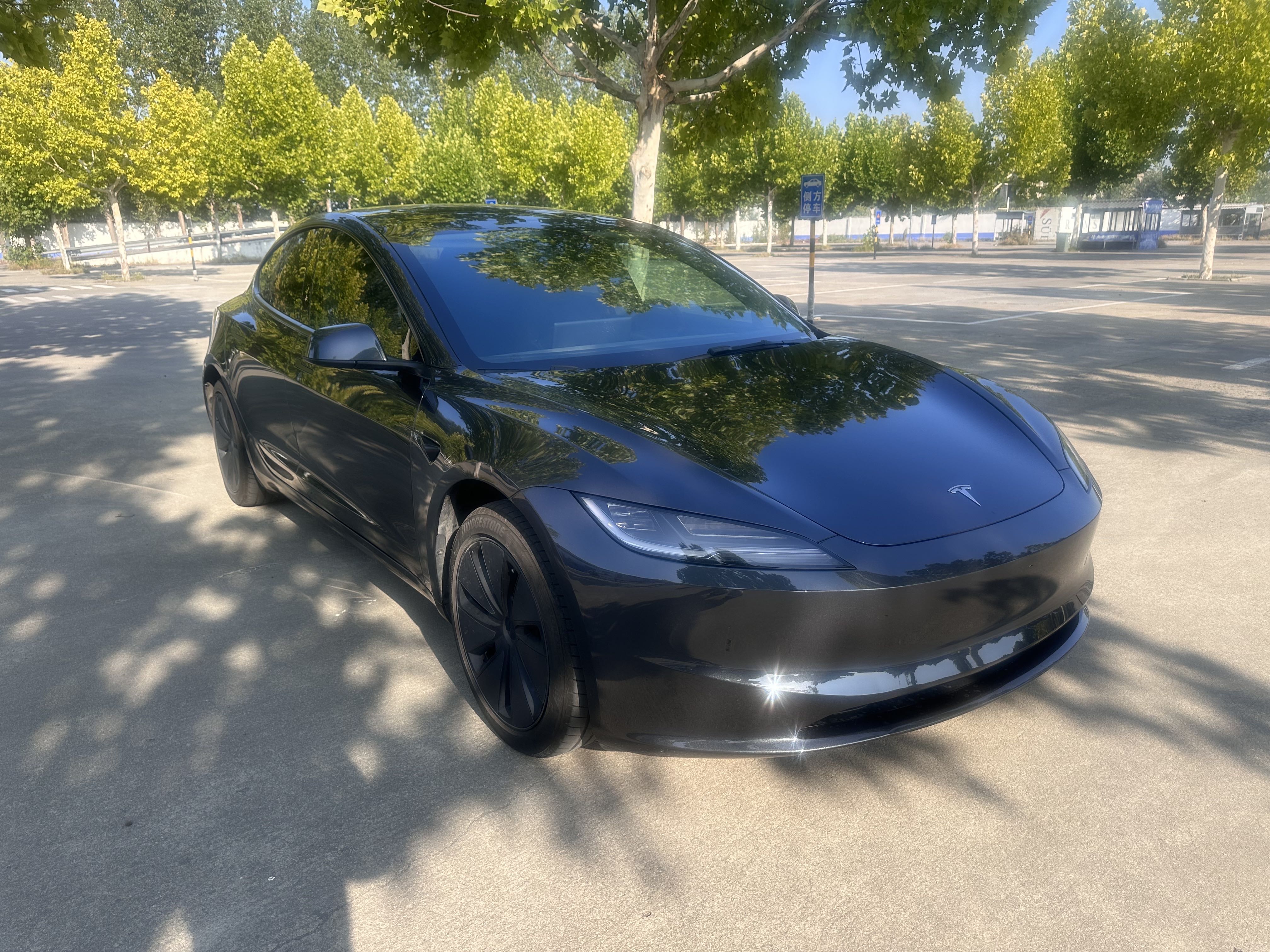 Tesla Model 3 2025 #3 Tesla Model 3 2025 car image #3