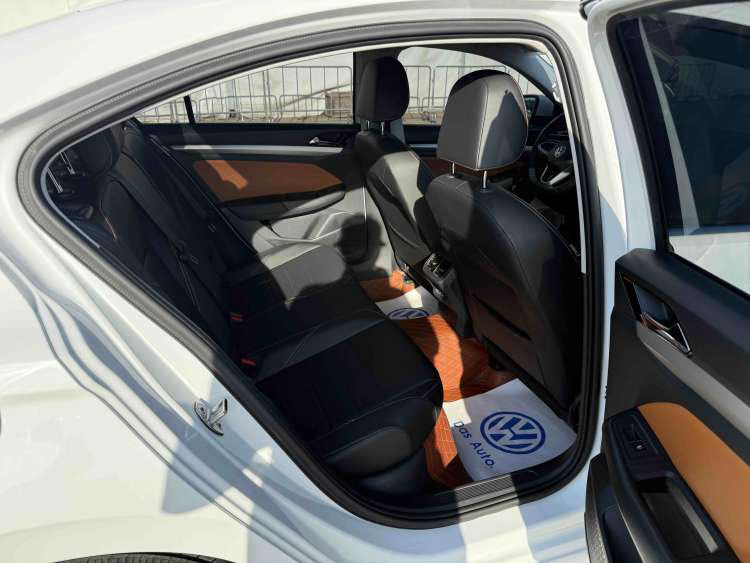 Volkswagen Bora 2024 car image #8