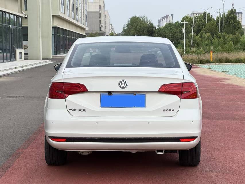 Volkswagen Bora 2023 #10 Volkswagen Bora 2023 car image #10
