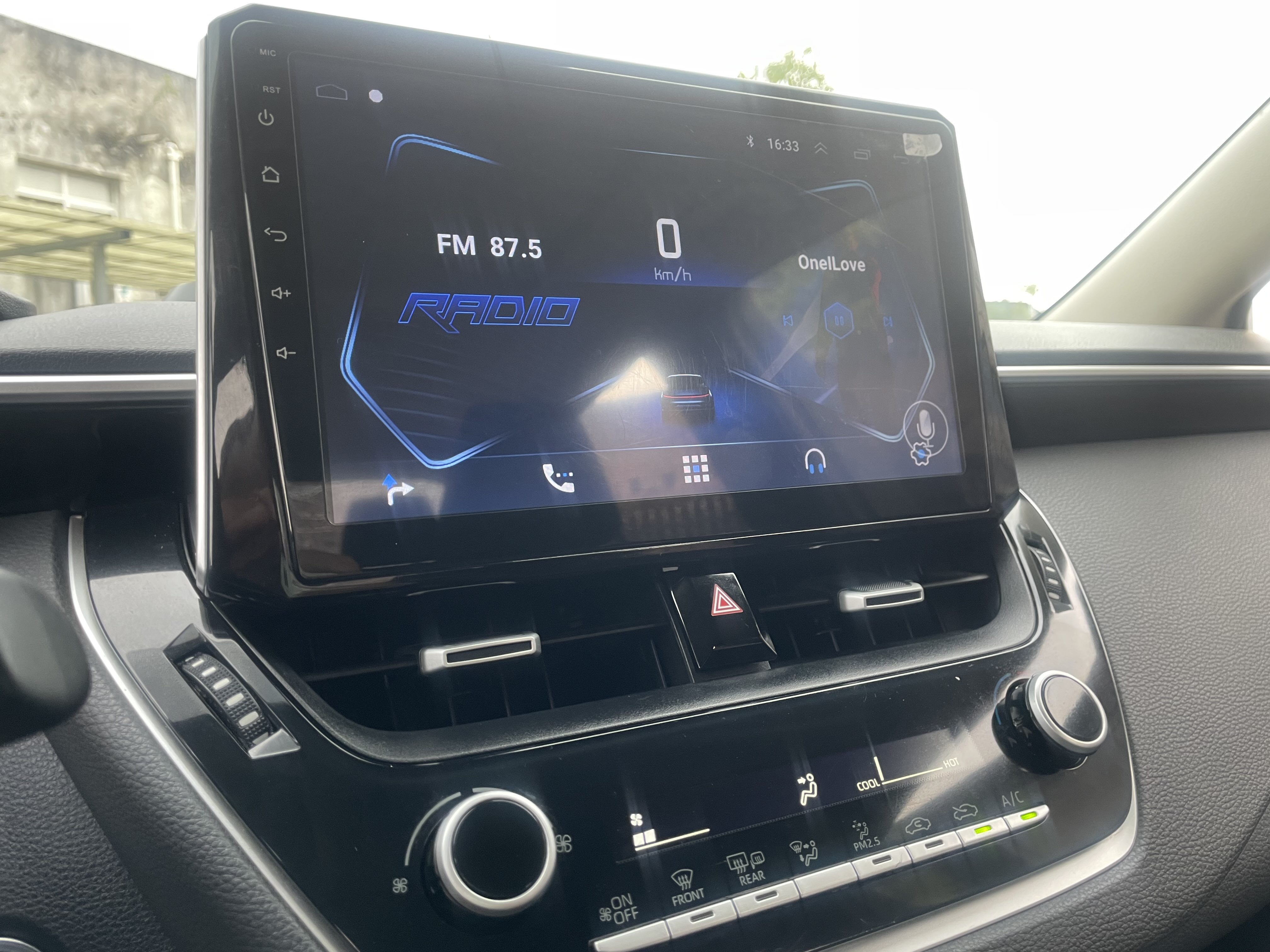 Toyota Corolla 2020 car image #18