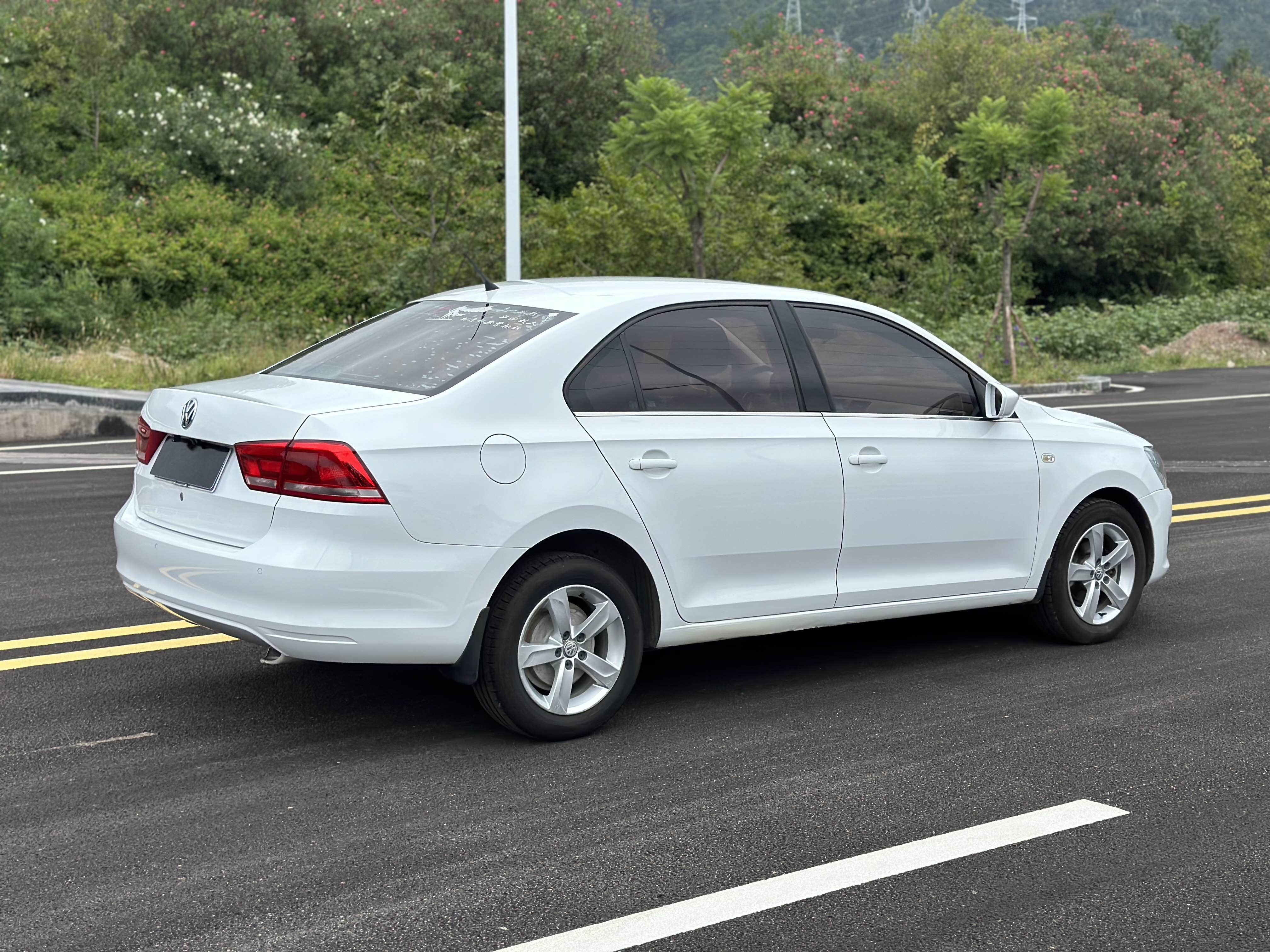 Volkswagen Santana 2016 #6 Volkswagen Santana 2016 car image #6