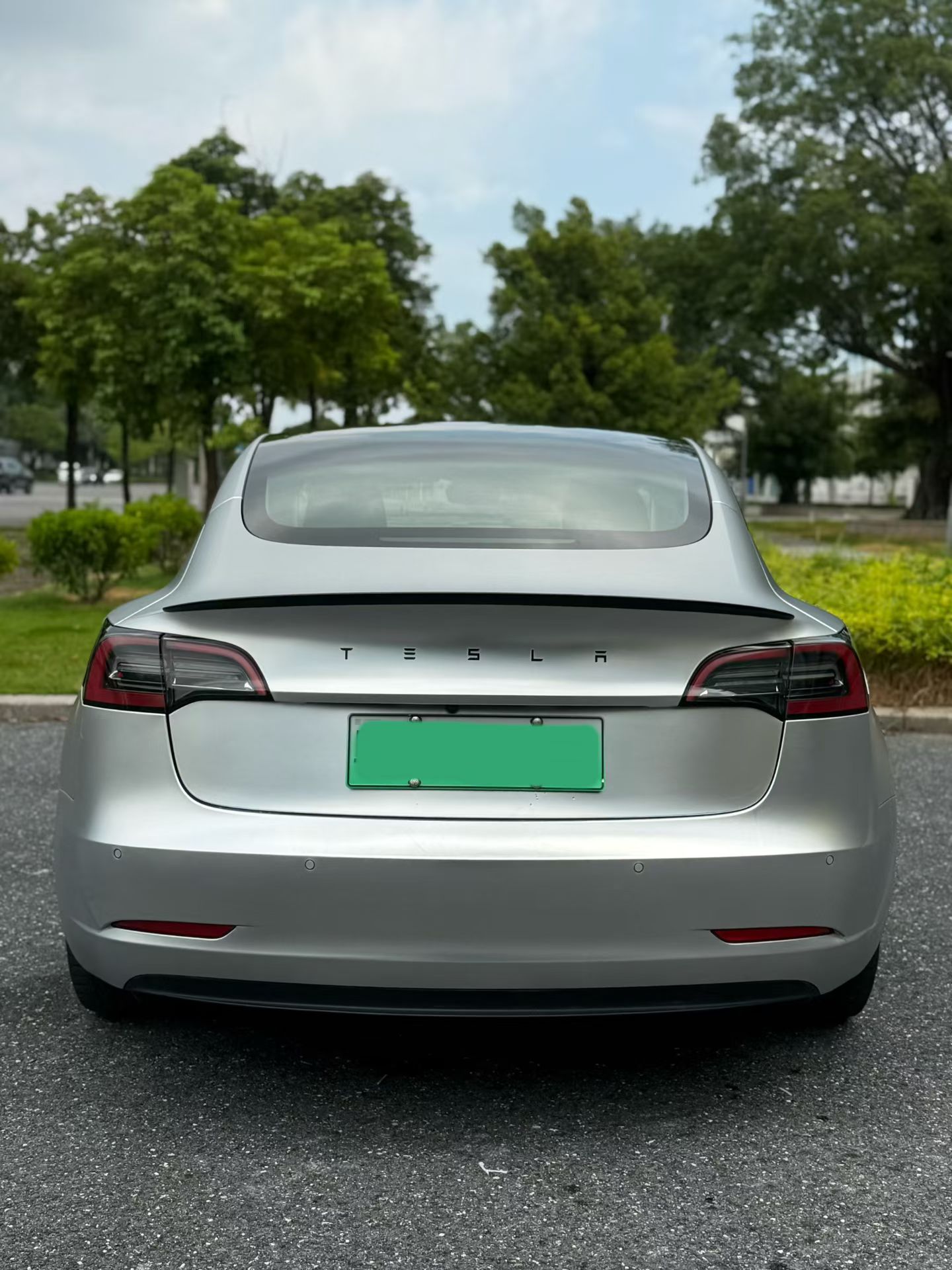 Tesla Model 3 2021 car image #5